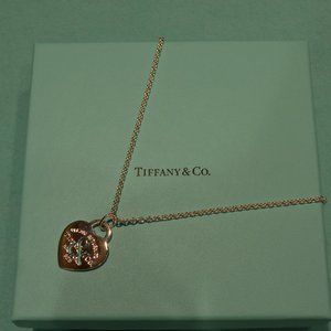 Tiffany & Co Return to Tiffany Charm with Chain